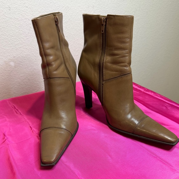 Bronx Shoes - Brown Leather Bronx Heeled Ankle Boots Bootie pointed-toe WM 8 trend streetstyle
